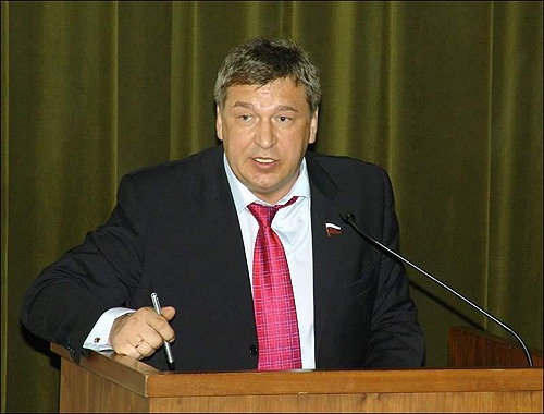 Министр Слюняев знает об Алтайском крае не понаслышке.