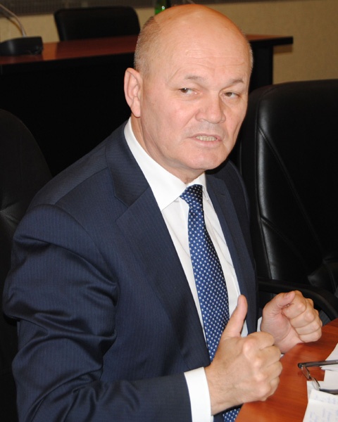 Михаил Щетинин сообщил, что краевые власти будут использовать для народнохозяйственных нужд результаты космической деятельности.
