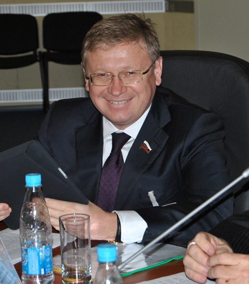Главный инициатор проекта сенатор от Алтайского края Юрий Шамков не теряет оптимизма.