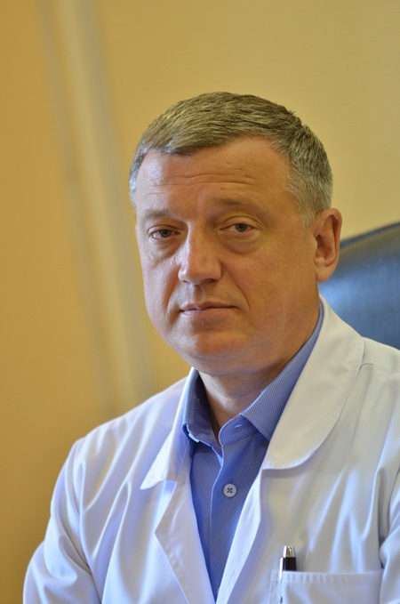 Главный врач АККД Косоухов Андрей Петрович 