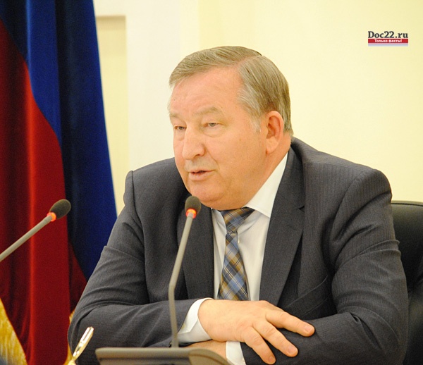 Doc22.ru Александр Карлин сообщил, что региональная инновационная политика скорректирована в сторону импортозамещения. 