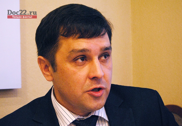 Doc22.ru Дмитрий Коровин уверен, что объем регионального Дорожного фонда не уменьшится в будущем году.