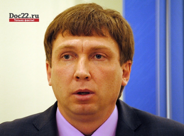 Doc22.ru Денис Тишин, охватив госуслугами почти все население края, теперь возьмется за предпринимателей. 