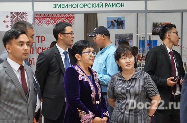 Doc22.ru Выставку «АлтайТур. АлтайКурорт» посетили иностранные гости.