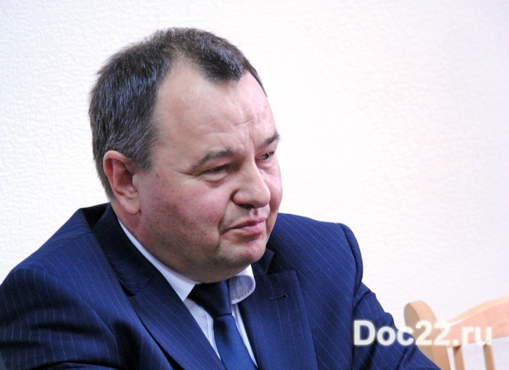 Doc22.ru Борис Трофимов: Реструктуризация долга расширит возможности  планирования муниципальных бюджетов на 2018 год.