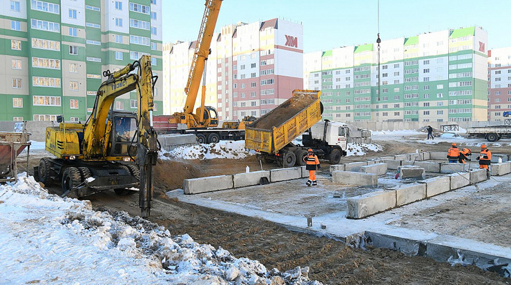 Doc22.ru В квартале 2023 уже заложили фундамент будущего детского сада и приступили к возведению здания. Фото пресс-службы администрации Барнаула