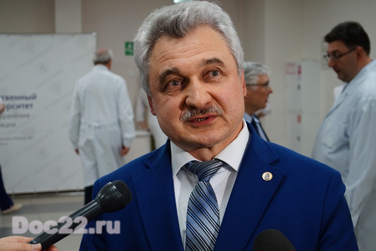 Doc22.ru Игорь Салдан: В этом году мы планируем открыть в краевых больницах еще 3 симуляционных центра разного профиля.