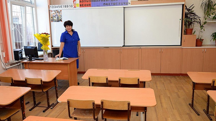 Doc22.ru В барнаульской школе №78 к новому учебному году отремонтировали все классы. Фото пресс-центра администрации г. Барнаула